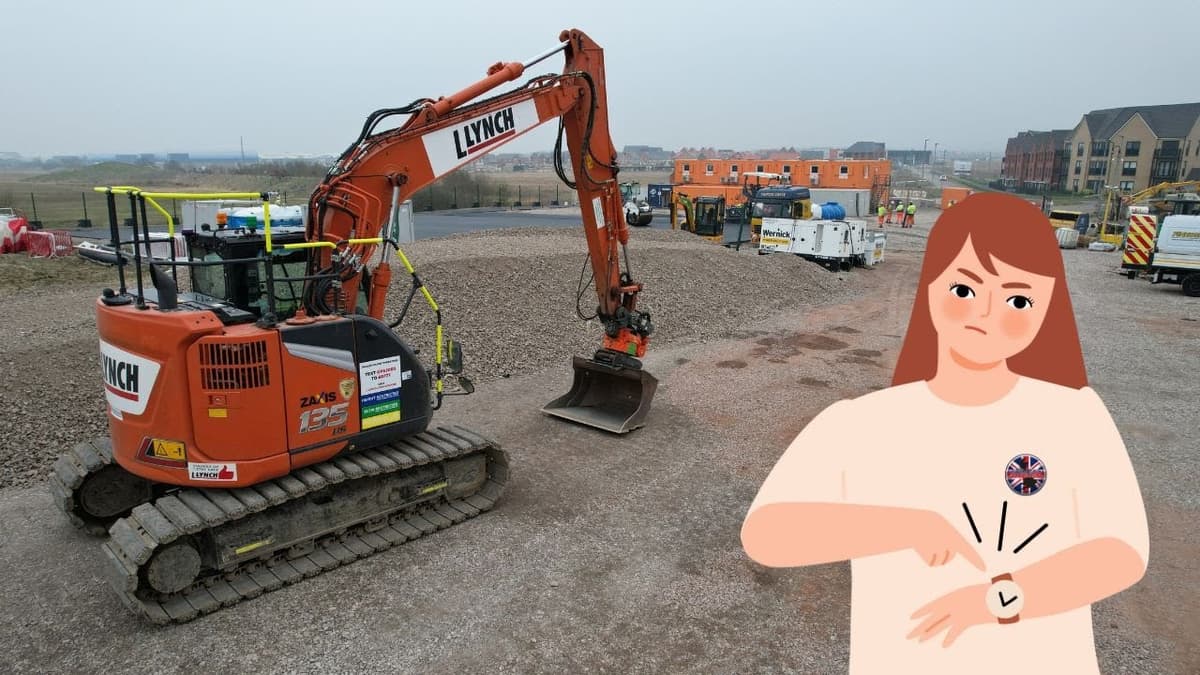 Wixams Railway Station March 2025 - Tarmac but where are Universals platforms 3&4?