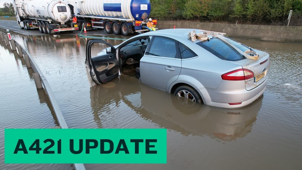 A421 Latest Update. Flood water going down!! #Bedford #Flood #A421